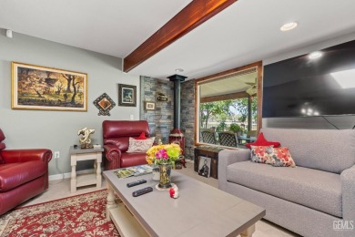 Beautifully updated Kern City home overlooking the 2nd hole of on Sundale Country Club in California - for sale on GolfHomes.com, golf home, golf lot