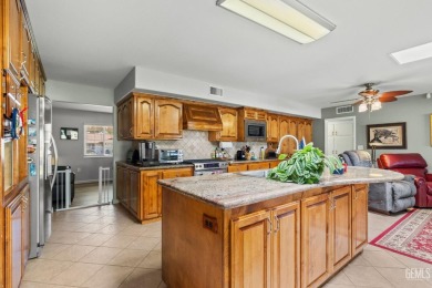 Beautifully updated Kern City home overlooking the 2nd hole of on Sundale Country Club in California - for sale on GolfHomes.com, golf home, golf lot