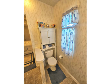 METICULOUS MAINTAINED HOME ON A PRIVATE CORNER LOT!!! This fully on Riverbend Golf and Country Club in Florida - for sale on GolfHomes.com, golf home, golf lot