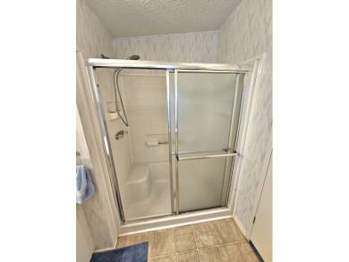 METICULOUS MAINTAINED HOME ON A PRIVATE CORNER LOT!!! This fully on Riverbend Golf and Country Club in Florida - for sale on GolfHomes.com, golf home, golf lot