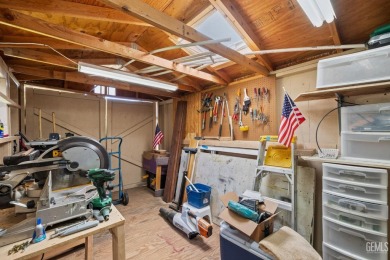 Beautifully updated Kern City home overlooking the 2nd hole of on Sundale Country Club in California - for sale on GolfHomes.com, golf home, golf lot