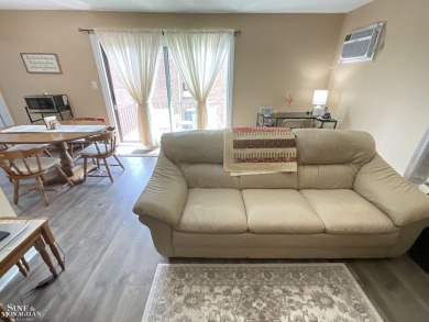 WELCOME TO YOUR SLICE OF PARADISE. THIS BEAUTIFUL 3 BEDROOM on Marysville Golf Course in Michigan - for sale on GolfHomes.com, golf home, golf lot