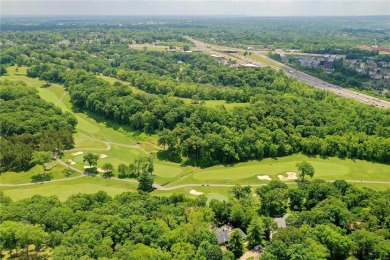 Welcome to this stunning 3800 square foot AJ Borzillo on Sunset Country Club in Missouri - for sale on GolfHomes.com, golf home, golf lot