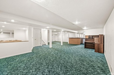 Wonderful duplex in Bent Oak subdivision. Enjoy golfing and on Bent Oak Golf Club in Indiana - for sale on GolfHomes.com, golf home, golf lot