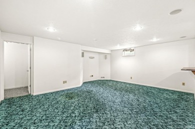 Wonderful duplex in Bent Oak subdivision. Enjoy golfing and on Bent Oak Golf Club in Indiana - for sale on GolfHomes.com, golf home, golf lot