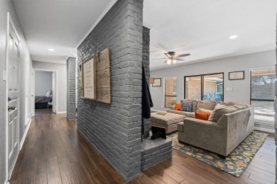 Beautiful 3-bedroom, 2-bath brick home on a corner lot in the on Hillsboro Country Club in Texas - for sale on GolfHomes.com, golf home, golf lot