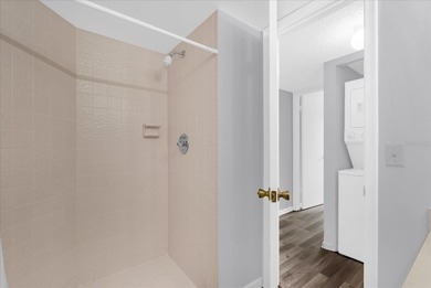 Under contract-accepting backup offers. Welcome home to on Ventura Country Club in Florida - for sale on GolfHomes.com, golf home, golf lot