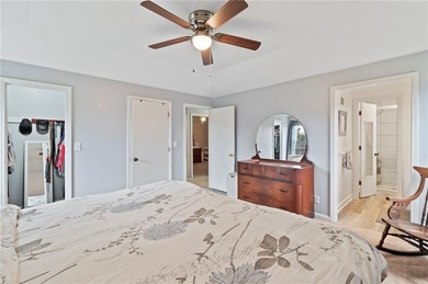 South Red Bridge living at its best. Welcome to a warm and on Minor Park Golf Course in Missouri - for sale on GolfHomes.com, golf home, golf lot