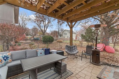 South Red Bridge living at its best. Welcome to a warm and on Minor Park Golf Course in Missouri - for sale on GolfHomes.com, golf home, golf lot