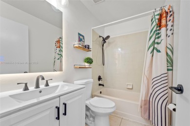Wow! Beautiful  3-bedroom, 2.5-bathroom Townhouse Located In on Woodmont Country Club in Florida - for sale on GolfHomes.com, golf home, golf lot