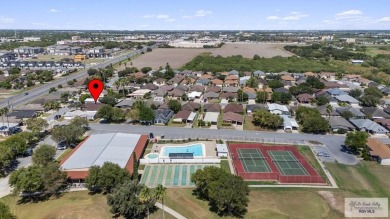 COTTONWOOD CREEK 3 BEDROOM!! 3 Bedroom homes are scarce in this on Cottonwood XXI Country Club in Texas - for sale on GolfHomes.com, golf home, golf lot