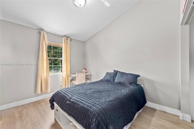 Wow! Beautiful  3-bedroom, 2.5-bathroom Townhouse Located In on Woodmont Country Club in Florida - for sale on GolfHomes.com, golf home, golf lot