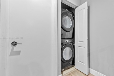 Wow! Beautiful  3-bedroom, 2.5-bathroom Townhouse Located In on Woodmont Country Club in Florida - for sale on GolfHomes.com, golf home, golf lot