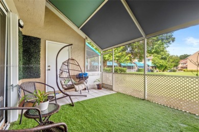 Wow! Beautiful  3-bedroom, 2.5-bathroom Townhouse Located In on Woodmont Country Club in Florida - for sale on GolfHomes.com, golf home, golf lot