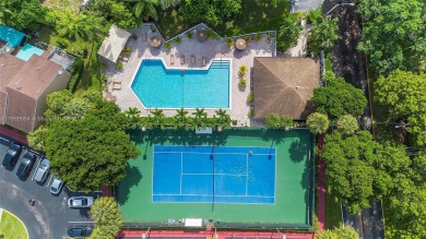 Wow! Beautiful  3-bedroom, 2.5-bathroom Townhouse Located In on Woodmont Country Club in Florida - for sale on GolfHomes.com, golf home, golf lot