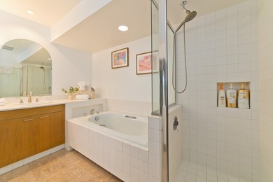 Furnished Ground Floor STVR in Luxury Waikoloa Beach Resort - on Waikoloa Beach Resort Golf Course in Hawaii - for sale on GolfHomes.com, golf home, golf lot