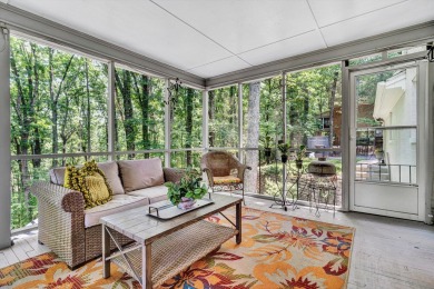 Hunting Hills Golf Course Location! Classic Colonial featuring on Hunting Hills Country Club in Virginia - for sale on GolfHomes.com, golf home, golf lot