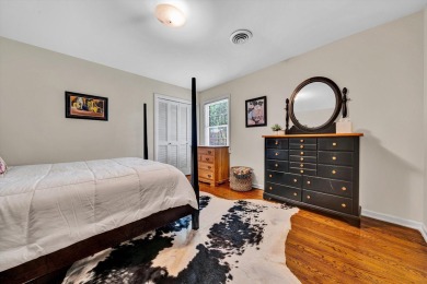 Hunting Hills Golf Course Location! Classic Colonial featuring on Hunting Hills Country Club in Virginia - for sale on GolfHomes.com, golf home, golf lot