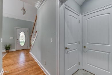 *Motivated Sellers!* Low maintenance lake house just in time for on Tri Cities Golf Club in Tennessee - for sale on GolfHomes.com, golf home, golf lot