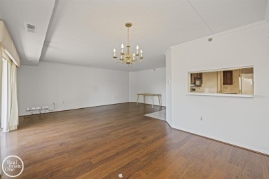 SECOND FLOOR CORNER UNIT IN GOLF COMMUNITY. 2 SPACIOUS BEDROOMS on St. Clair Shores Country Club in Michigan - for sale on GolfHomes.com, golf home, golf lot