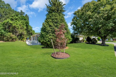 Welcome to this 2-bedroom, 2-bathroom home situated on a corner on Lions Head Country Club in New Jersey - for sale on GolfHomes.com, golf home, golf lot