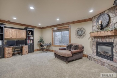 Stunning new listing in Fairway Estates! This exquisite 2007 on Sage Lakes Municipal Golf Course in Idaho - for sale on GolfHomes.com, golf home, golf lot