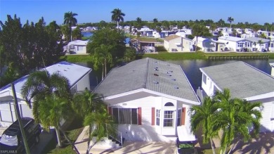 Open floor plan, high ceilings, a true 2Br/2Ba, and new roof in on The Rookery At Marco in Florida - for sale on GolfHomes.com, golf home, golf lot