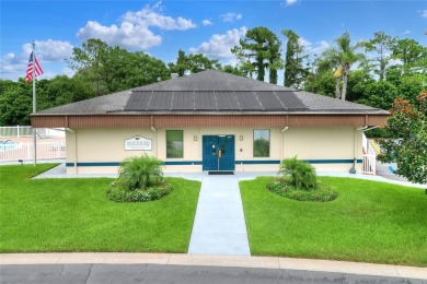 Welcome to this beautifully maintained 2-bedroom, 2-bathroom on Sandpiper Golf Club in Florida - for sale on GolfHomes.com, golf home, golf lot