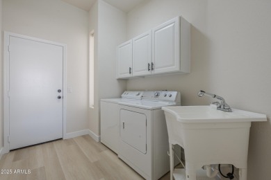 Beautiful FULLY REMODELED 3 bed 2 ba single-level home w/ a on Springfield Golf Resort in Arizona - for sale on GolfHomes.com, golf home, golf lot