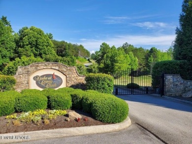 Now is your chance to upgrade your living to a gated luxury on Rockwood Golf and Country Club in Tennessee - for sale on GolfHomes.com, golf home, golf lot