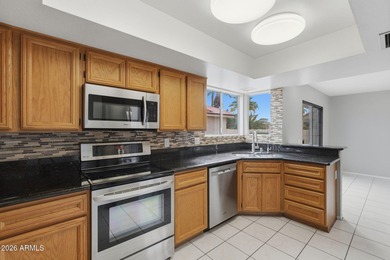 Charming Shawnee Model home located in the desirable 55+ on Cottonwood Country Club in Arizona - for sale on GolfHomes.com, golf home, golf lot