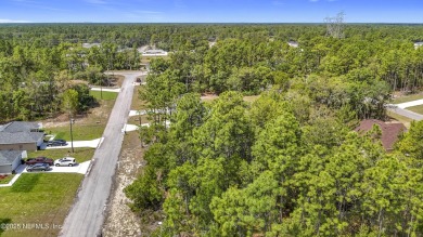 Beautiful single-family lot in Marion Oaks, FL!  Convenient on Marion Oaks Country Club in Florida - for sale on GolfHomes.com, golf home, golf lot