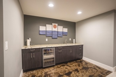 Enjoy Resort Style living right in Dakota Dunes!!!  This amazing on Dakota Dunes Country Club in South Dakota - for sale on GolfHomes.com, golf home, golf lot
