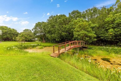 TRANQUIL RETREAT IN CRANE CREEK COUNTRY CLUB!!! Experience the on Martin Downs Country Club in Florida - for sale on GolfHomes.com, golf home, golf lot