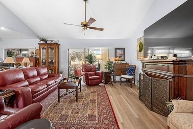 Spacious 2-bedroom, 2-bath home offering over 2,100 sq ft of on Caloosa Greens Executive Golf Course in Florida - for sale on GolfHomes.com, golf home, golf lot