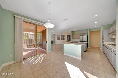 Paid Solar & Updated Kitchen
This Jasmine has a lot to offer on Sun City Grand Golf Couse and Club in Arizona - for sale on GolfHomes.com, golf home, golf lot