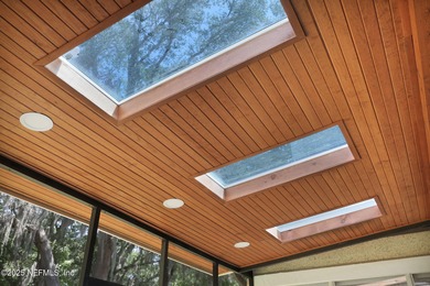 Act Fast-Priced $70K Below Appraisal! Welcome to 526 Oakmont on Country Club of Orange Park in Florida - for sale on GolfHomes.com, golf home, golf lot