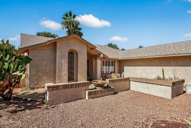 Check out this charming 2-bedroom, 2-bath split floorplan home on Westbrook Village Golf Club in Arizona - for sale on GolfHomes.com, golf home, golf lot