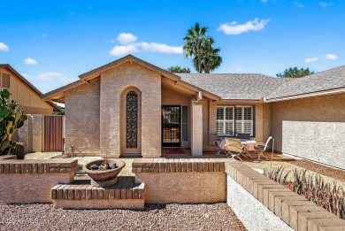 Check out this charming 2-bedroom, 2-bath split floorplan home on Westbrook Village Golf Club in Arizona - for sale on GolfHomes.com, golf home, golf lot