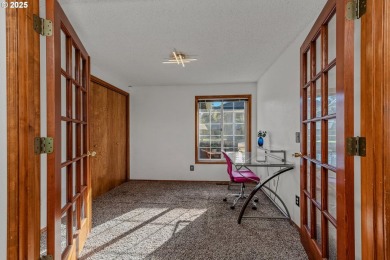 Beautiful Golf Course Home with Modern Upgrades!Nestled along on Club Green Meadows in Washington - for sale on GolfHomes.com, golf home, golf lot
