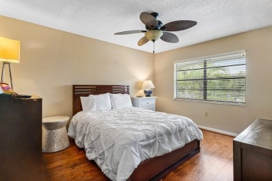 Stylish 2br, 2bth corner condo in Hunters Run Country Club on Hunters Run Golf and Country Club in Florida - for sale on GolfHomes.com, golf home, golf lot