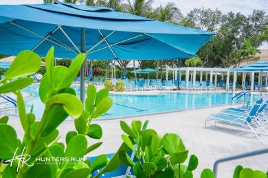 Stylish 2br, 2bth corner condo in Hunters Run Country Club on Hunters Run Golf and Country Club in Florida - for sale on GolfHomes.com, golf home, golf lot