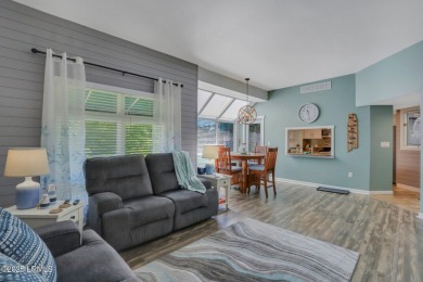 Looking for ''Turn Key''? This is it! Completely renovated 2 BR on Long Cove Club in South Carolina - for sale on GolfHomes.com, golf home, golf lot