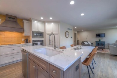 Step inside this beautiful, comprehensively renovated on Lakewood Oaks Golf Club, Ltd. in Missouri - for sale on GolfHomes.com, golf home, golf lot
