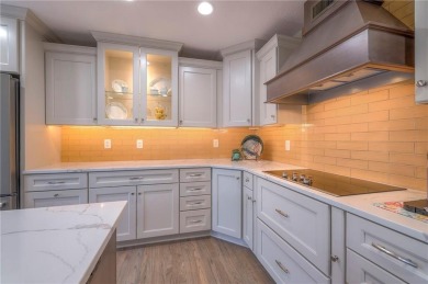 Step inside this beautiful, comprehensively renovated on Lakewood Oaks Golf Club, Ltd. in Missouri - for sale on GolfHomes.com, golf home, golf lot