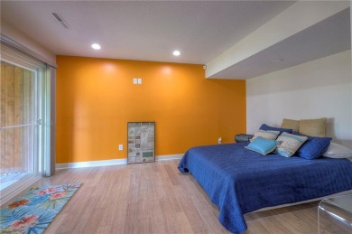 Step inside this beautiful, comprehensively renovated on Lakewood Oaks Golf Club, Ltd. in Missouri - for sale on GolfHomes.com, golf home, golf lot
