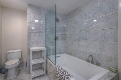 Step inside this beautiful, comprehensively renovated on Lakewood Oaks Golf Club, Ltd. in Missouri - for sale on GolfHomes.com, golf home, golf lot