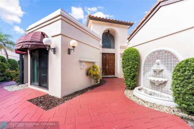 MOTIVATED SELLER! Beautiful 2 bedroom 2 bath, single family home on Deer Creek Golf Club in Florida - for sale on GolfHomes.com, golf home, golf lot