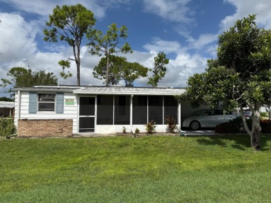 Priced to sell at $42,500 Monthly lot rent is $706 assumable on Pine Lakes Country Club in Florida - for sale on GolfHomes.com, golf home, golf lot