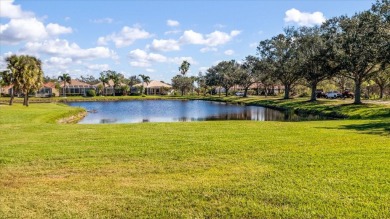 Are you looking for a maintenance-free lifestyle at below market on Pelican Pointe Golf and Country Club in Florida - for sale on GolfHomes.com, golf home, golf lot